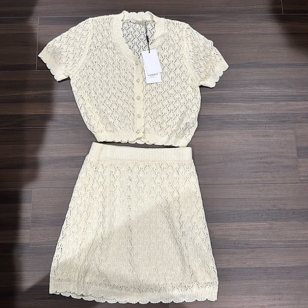 NWT Cubic Originals Knit Set